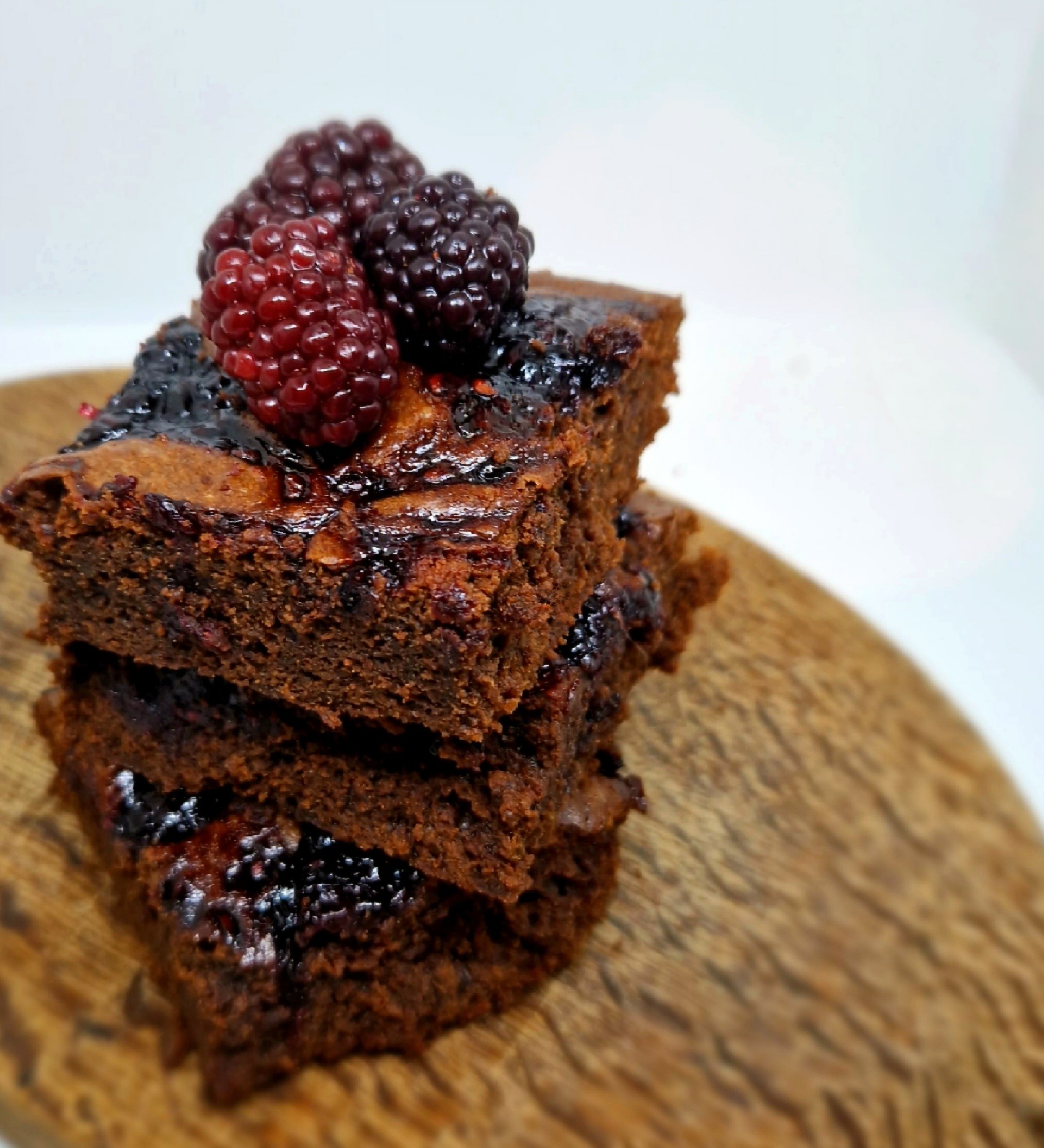 Balsamic Blackberry Brownies - De Nigris 1889